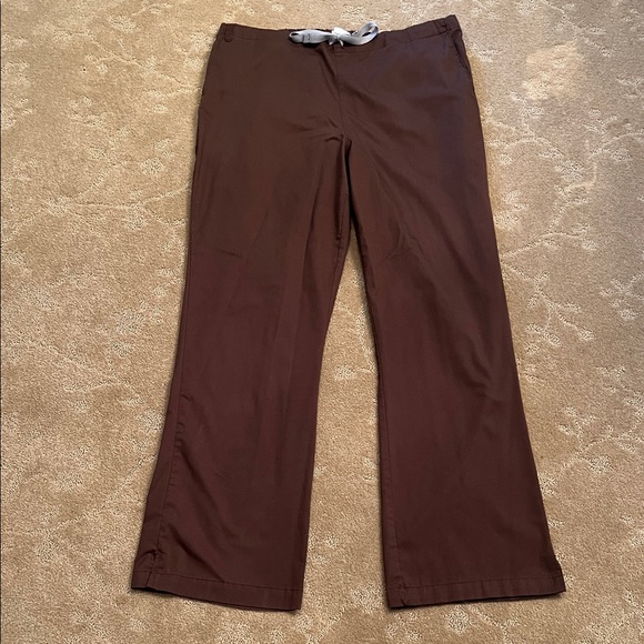 Wonder Wink Brown Drawstring Scrub Pants, Large - Picture 1 of 6
